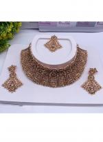 Stunning Alloy Gold Plated Jewellery Set